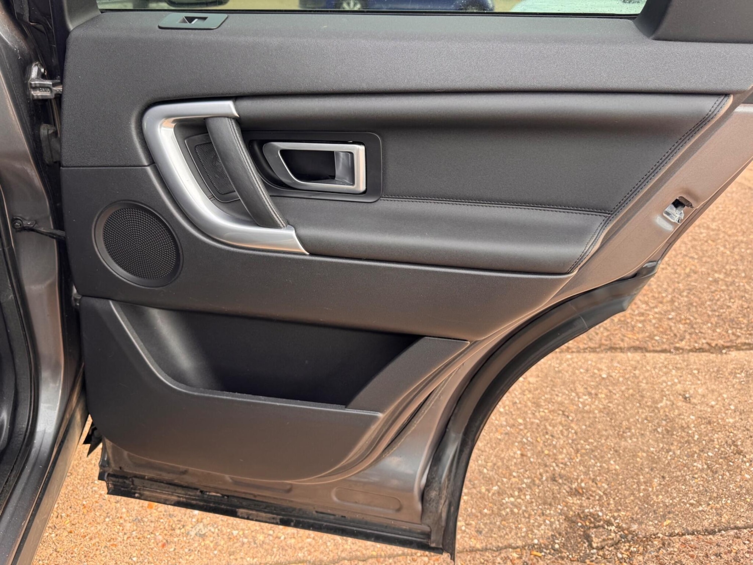 Used Land Rover Discovery Sport 2015 for sale - 76100737: Photo 24