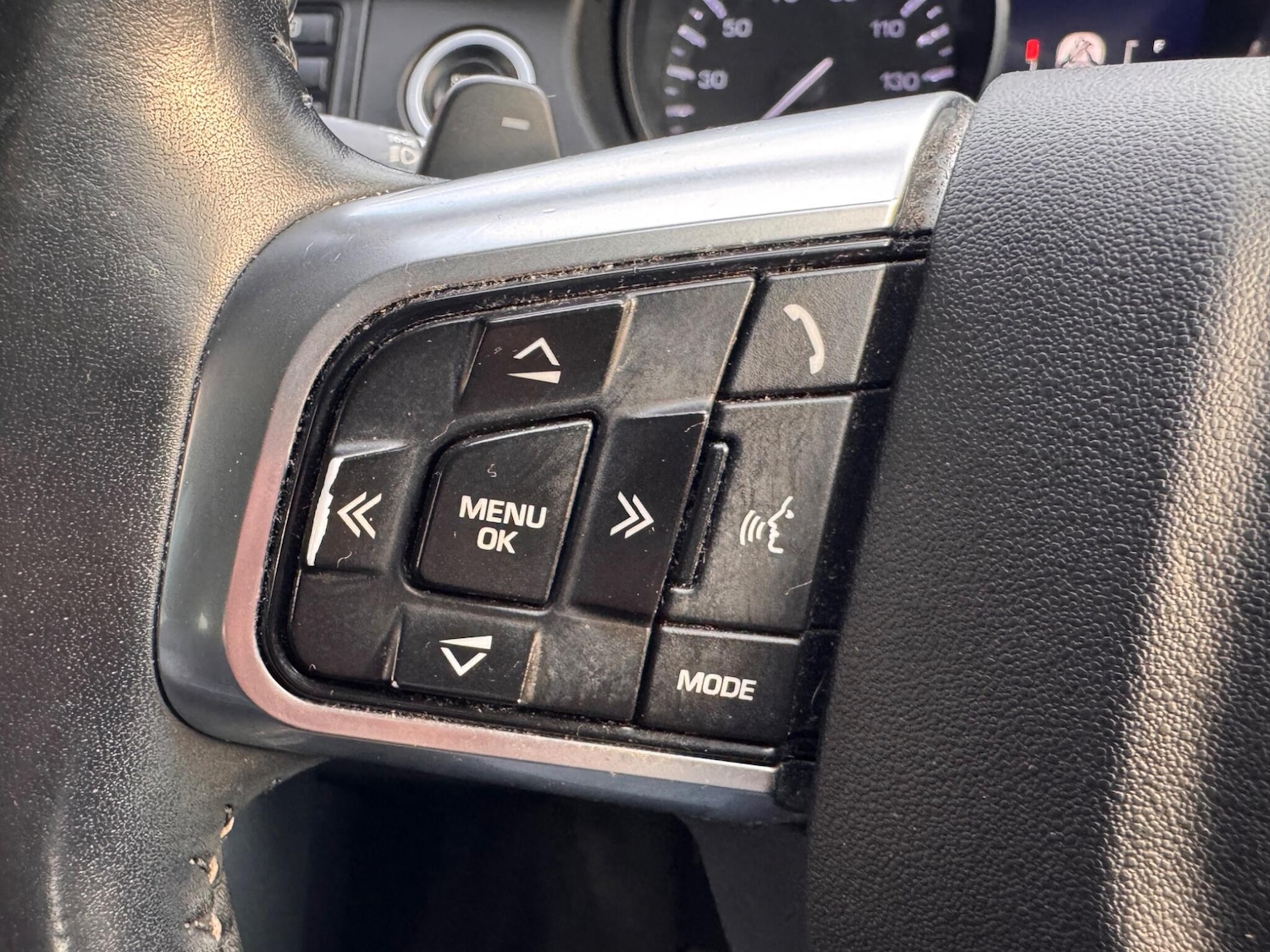 Used Land Rover Discovery Sport 2015 for sale - 76100737: Photo 36