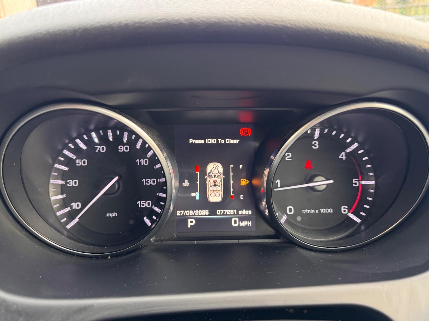 Used Land Rover Discovery Sport 2015 for sale - 76100737: Photo 38