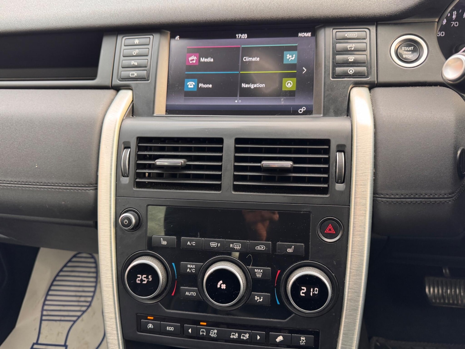 Used Land Rover Discovery Sport 2015 for sale - 76100737: Photo 39