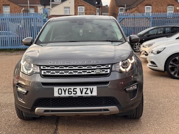 Used Land Rover Discovery Sport 2015 for sale - 76100737: Photo 3