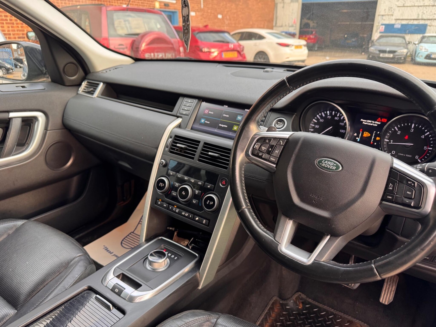 Used Land Rover Discovery Sport 2015 for sale - 76100737: Photo 53