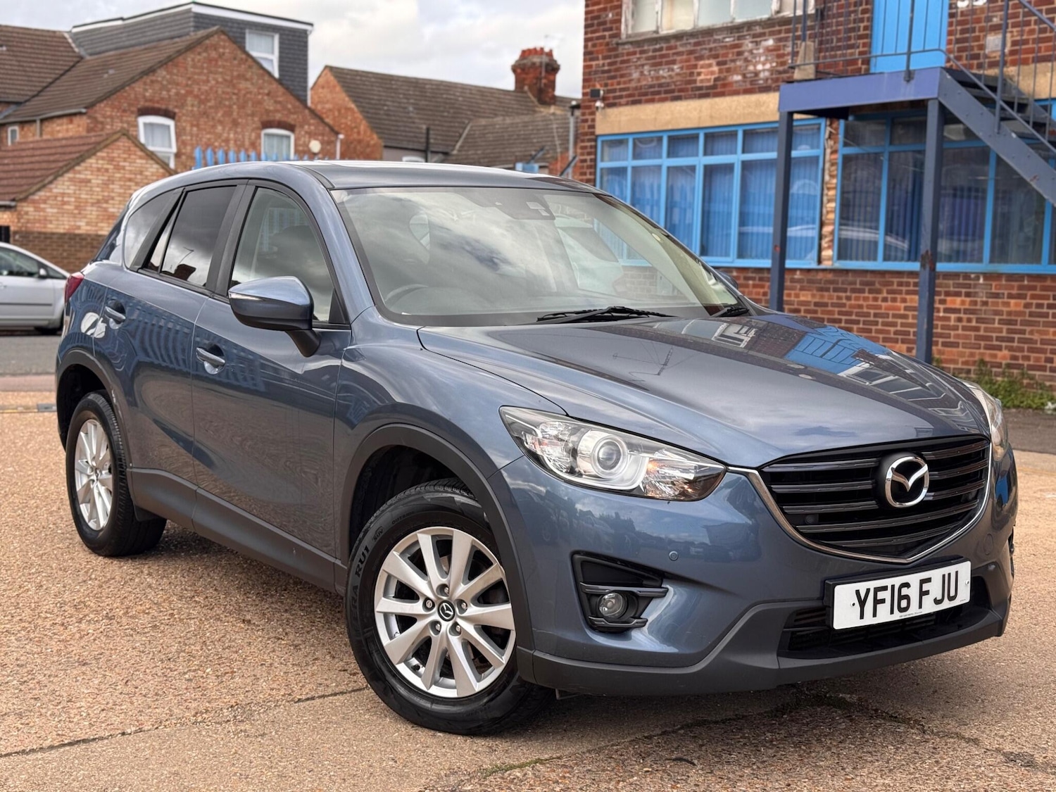 Used Mazda CX-5 2016 for sale - 76100738: Photo 2