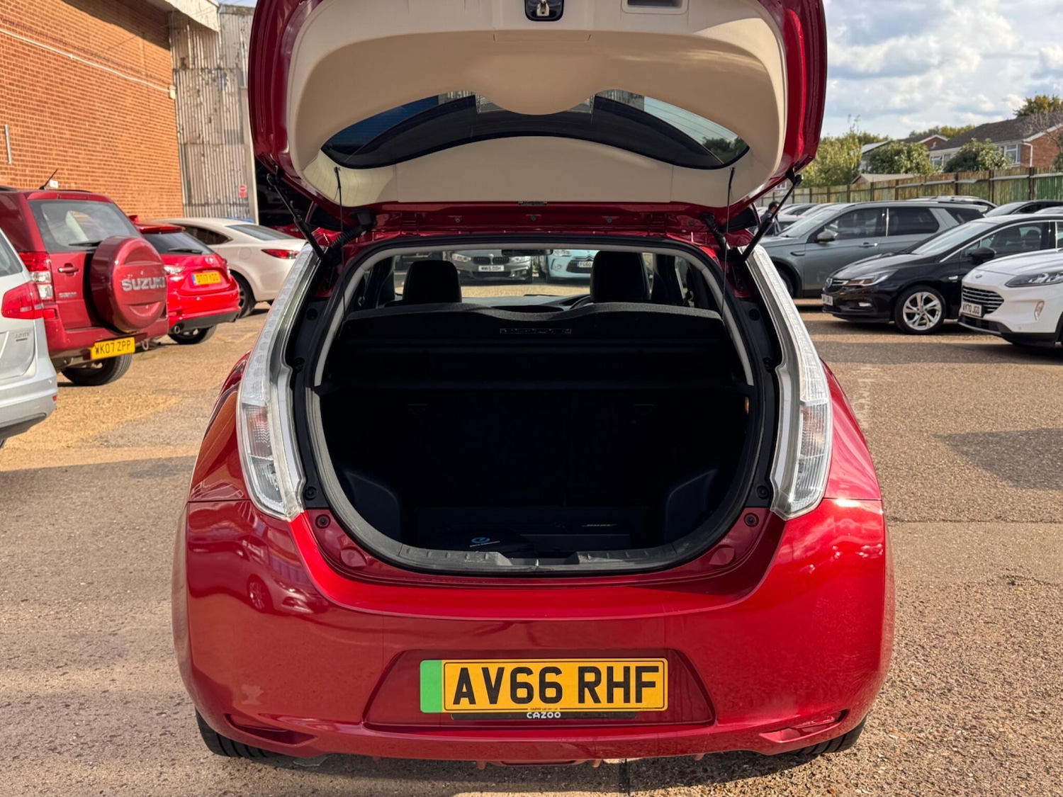 Used Nissan Leaf 2016 for sale - 76100736: Photo 10