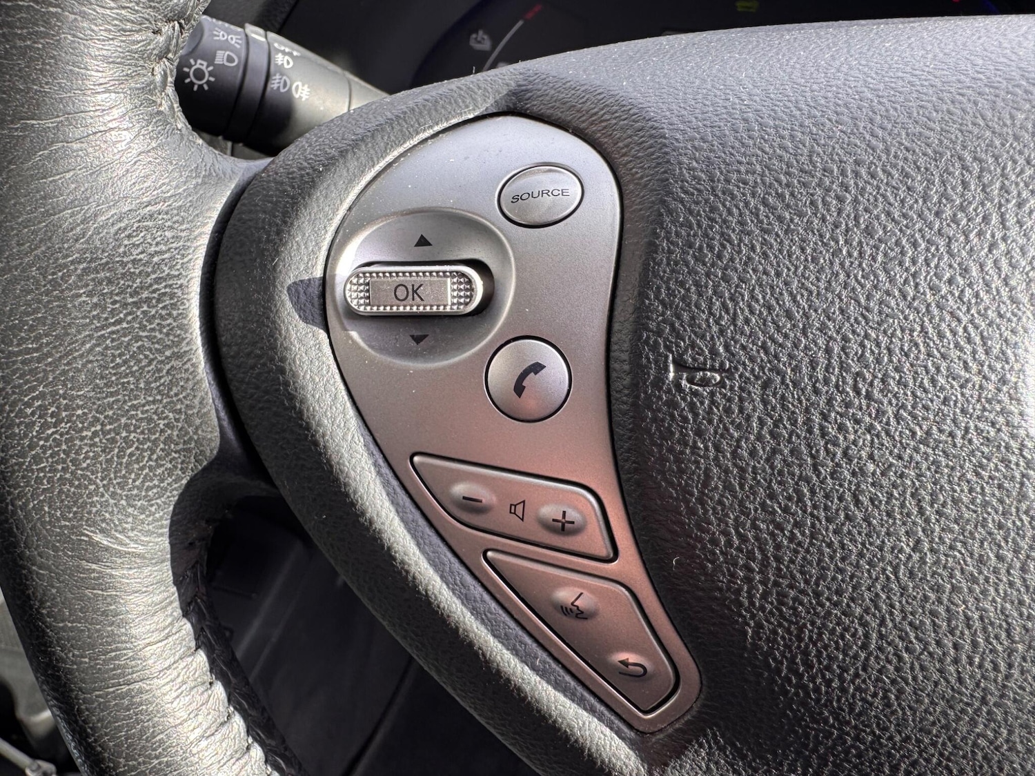 Used Nissan Leaf 2016 for sale - 76100736: Photo 33