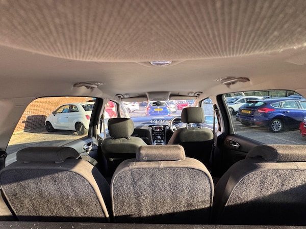 Used Ford S-Max 2012 for sale - 76100735: Photo 13