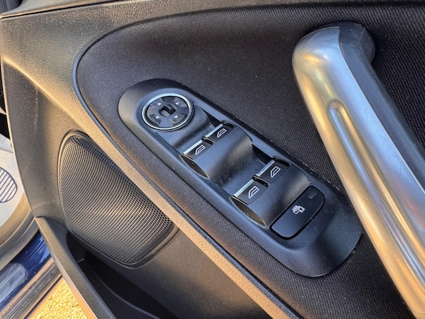 Used Ford S-Max 2012 for sale - 76100735: Photo 26
