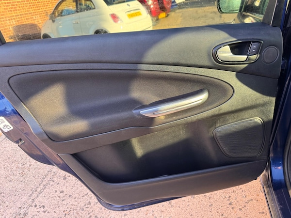 Used Ford S-Max 2012 for sale - 76100735: Photo 43