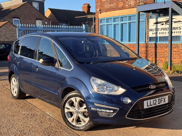 Used Ford S-Max 2012 for sale - 76100735: Photo 4