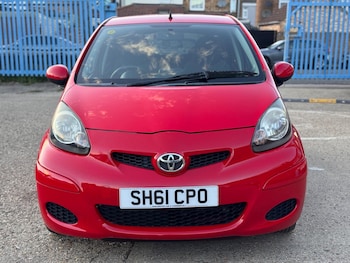 Used Toyota AYGO 2011 for sale - 75954998: Photo