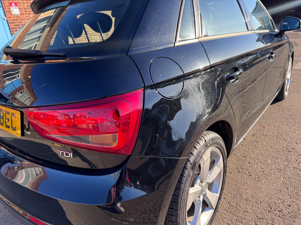 Used Audi A1 2015 for sale - 78010962: Photo 15