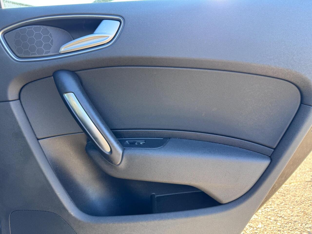 Used Audi A1 2015 for sale - 78010962: Photo 27