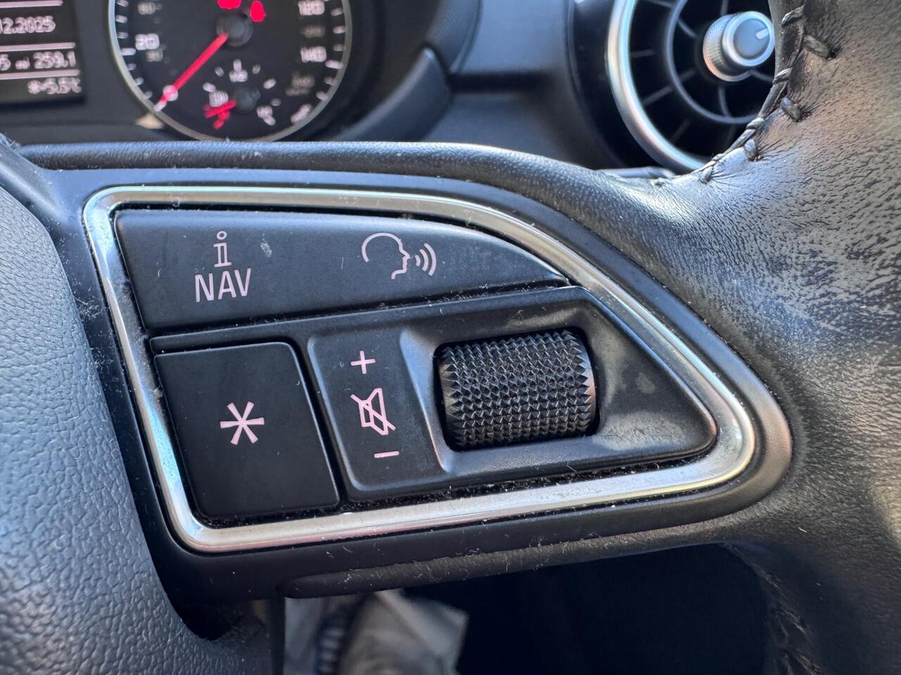 Used Audi A1 2015 for sale - 78010962: Photo 40