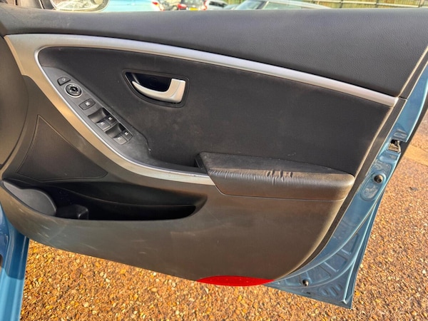 Used Hyundai i30 2012 for sale - 75748560: Photo 28