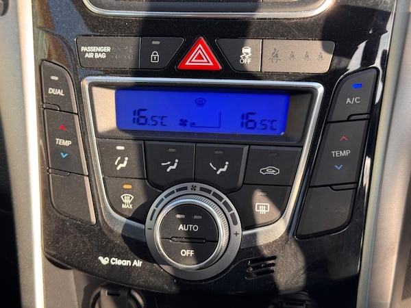 Used Hyundai i30 2012 for sale - 75748560: Photo 36
