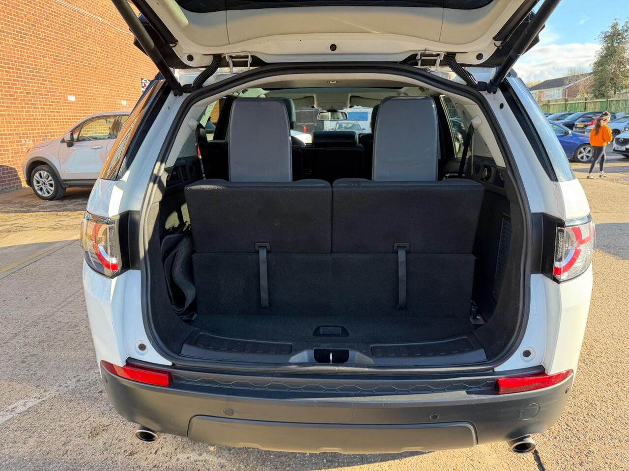 Used Land Rover Discovery Sport 2015 for sale - 78011763: Photo 25