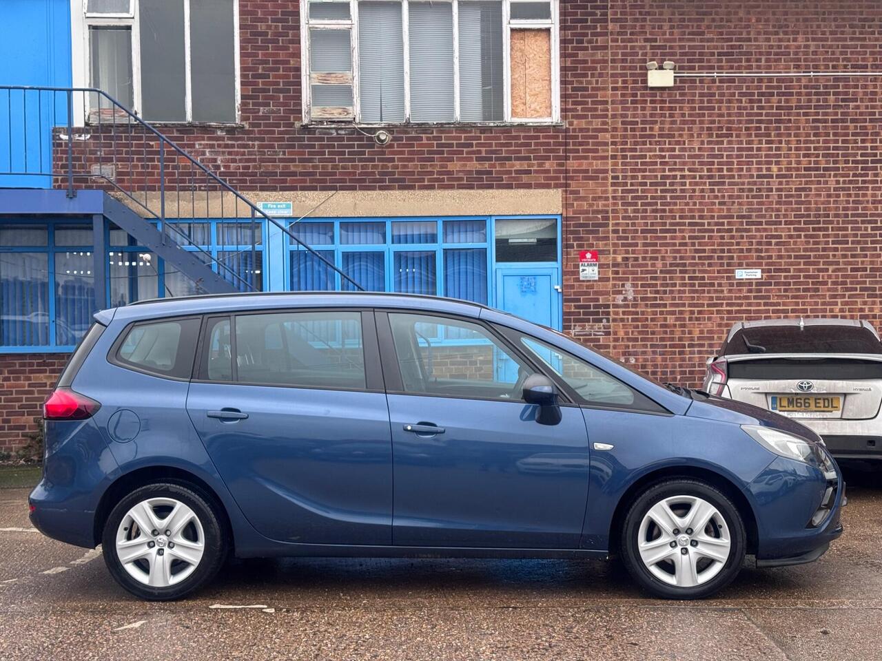 Used Vauxhall Zafira 2015 for sale - 78011753: Photo 11