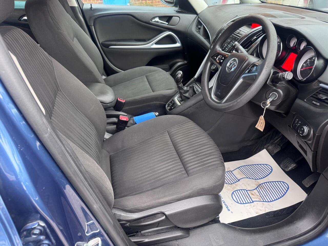 Used Vauxhall Zafira 2015 for sale - 78011753: Photo 29