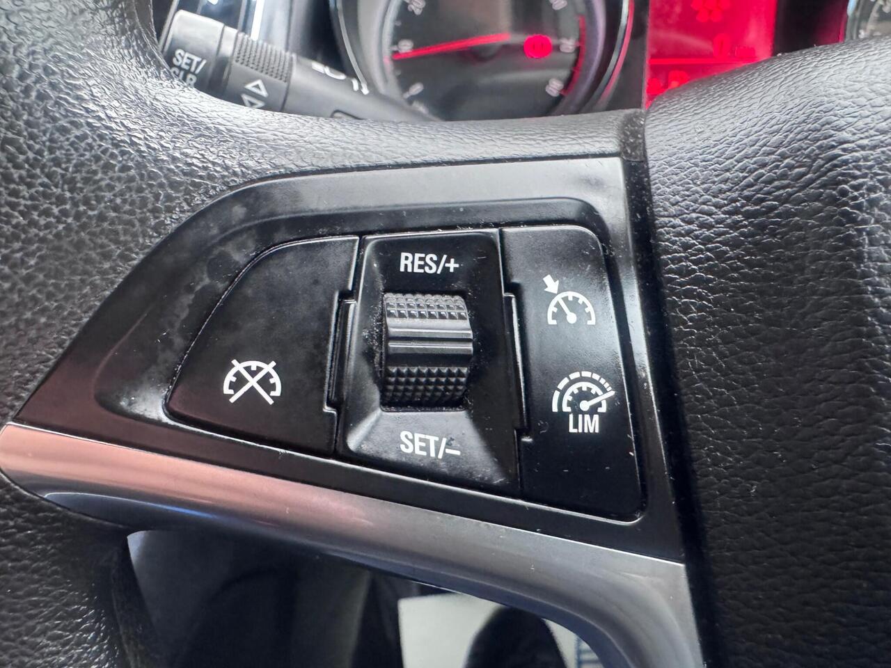 Used Vauxhall Zafira 2015 for sale - 78011753: Photo 44