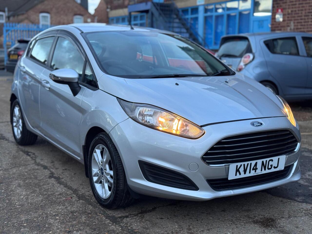 Used Ford Fiesta 2014 for sale - 78011756: Photo 2