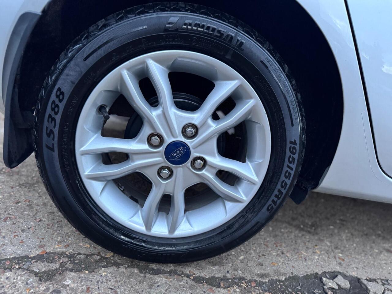 Used Ford Fiesta 2014 for sale - 78011756: Photo 27