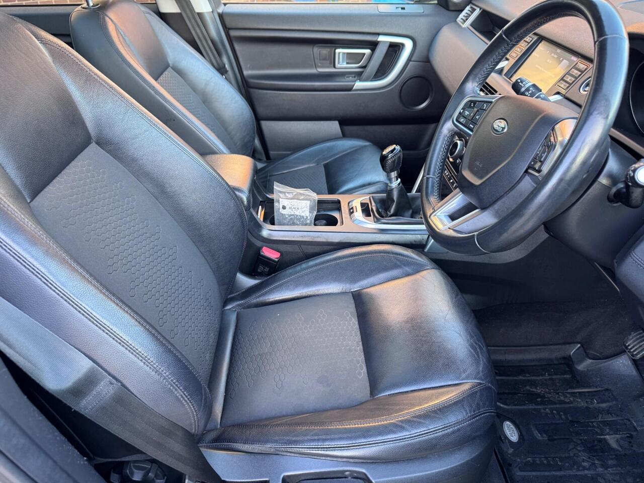 Used Land Rover Discovery Sport 2017 for sale - 78010980: Photo 28