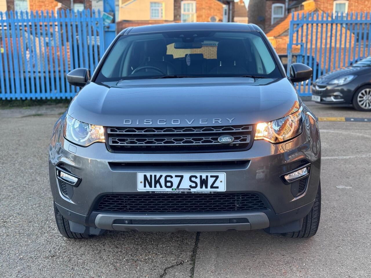 Used Land Rover Discovery Sport 2017 for sale - 78010980: Photo 3