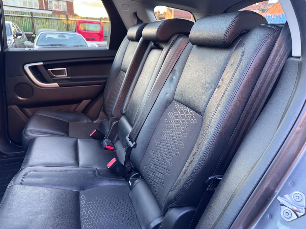 Used Land Rover Discovery Sport 2017 for sale - 78010980: Photo 30