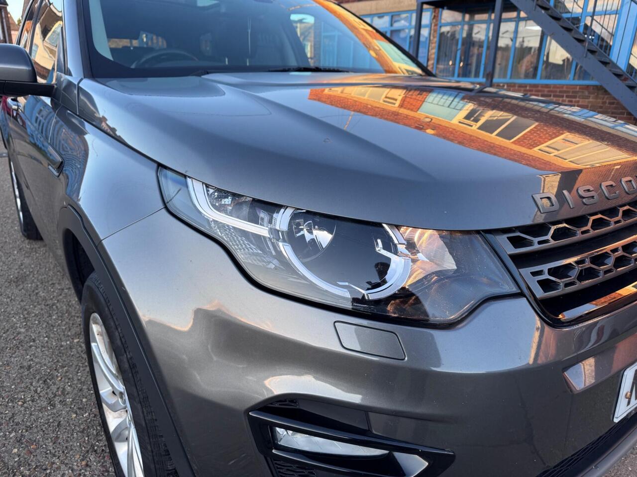 Used Land Rover Discovery Sport 2017 for sale - 78010980: Photo 39