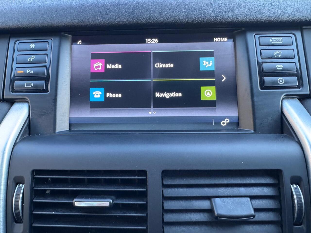 Used Land Rover Discovery Sport 2017 for sale - 78010980: Photo 51