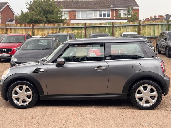 Used MINI Hatch 2010 for sale - 75722106: Photo 5