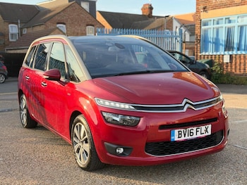 Used Citroen Grand C4 Picasso 2016 for sale - 79159665: Photo