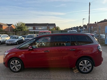 Used Citroen Grand C4 Picasso 2016 for sale - 79159665: Photo