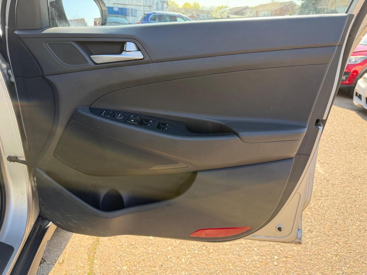 Used Hyundai TUCSON 2017 for sale - 78011770: Photo 29