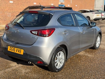 Used Mazda Mazda2 2016 for sale - 78232510: Photo