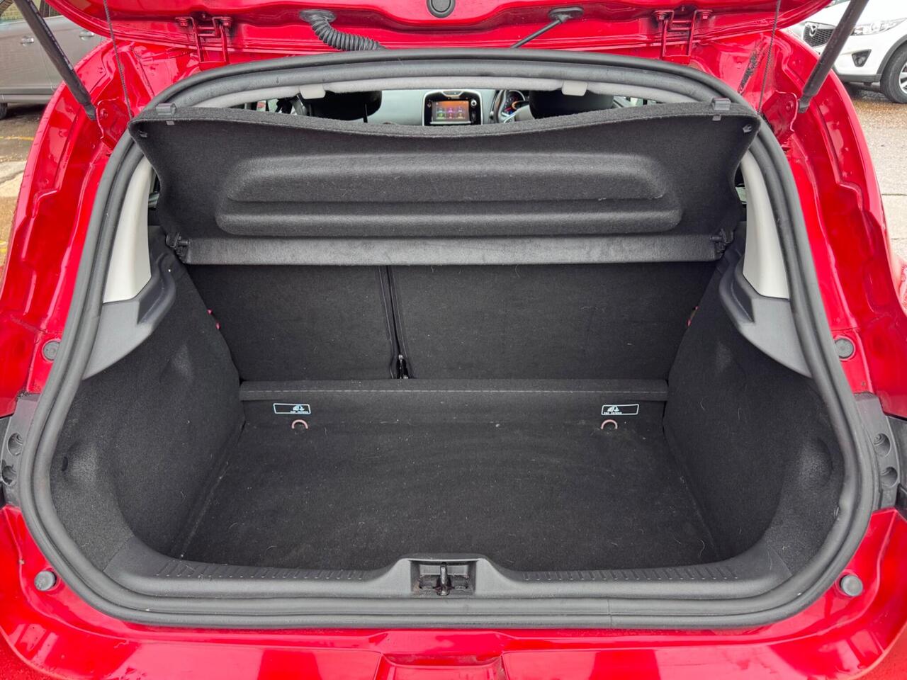 Used Renault Clio 2016 for sale - 78011775: Photo 16