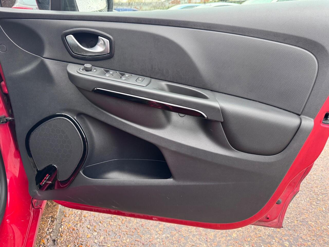 Used Renault Clio 2016 for sale - 78011775: Photo 23