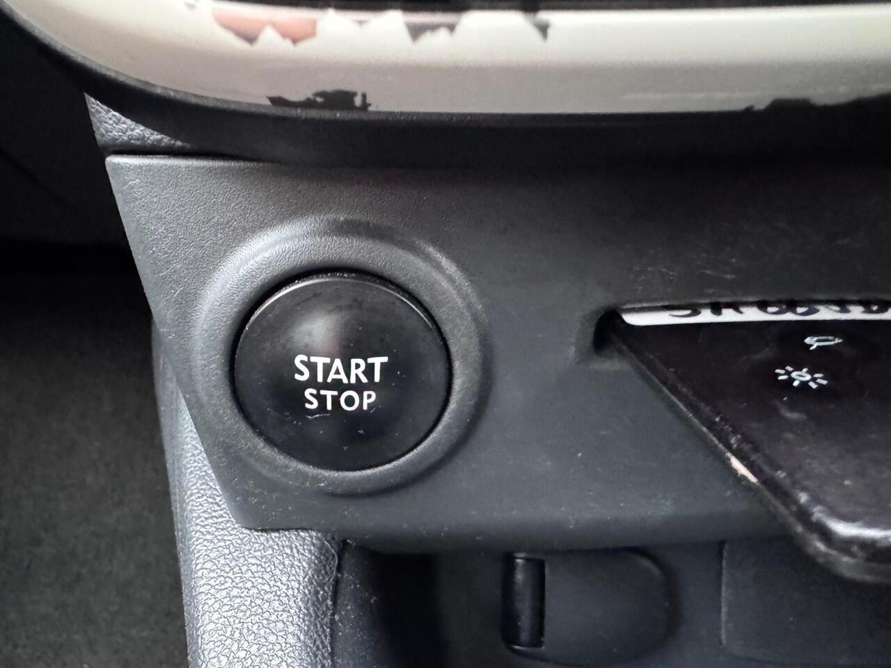 Used Renault Clio 2016 for sale - 78011775: Photo 39