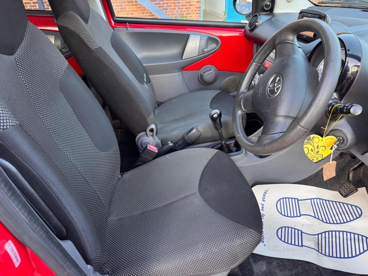 Used Toyota AYGO 2011 for sale - 78010979: Photo 25