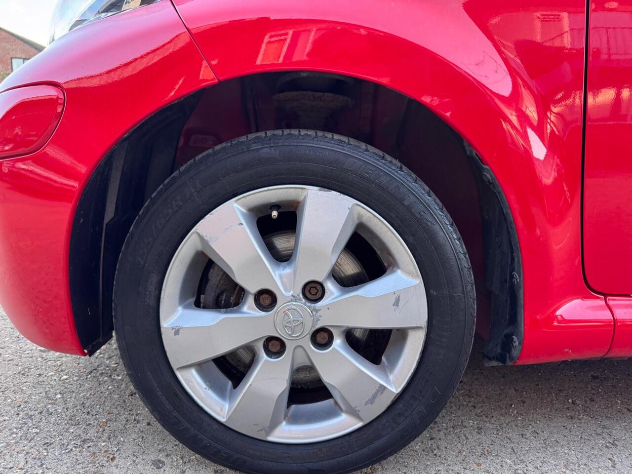 Used Toyota AYGO 2011 for sale - 78010979: Photo 40
