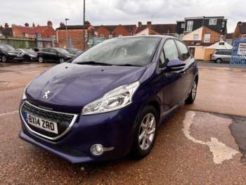 Used Peugeot 208 2014 for sale - 74992440: Photo