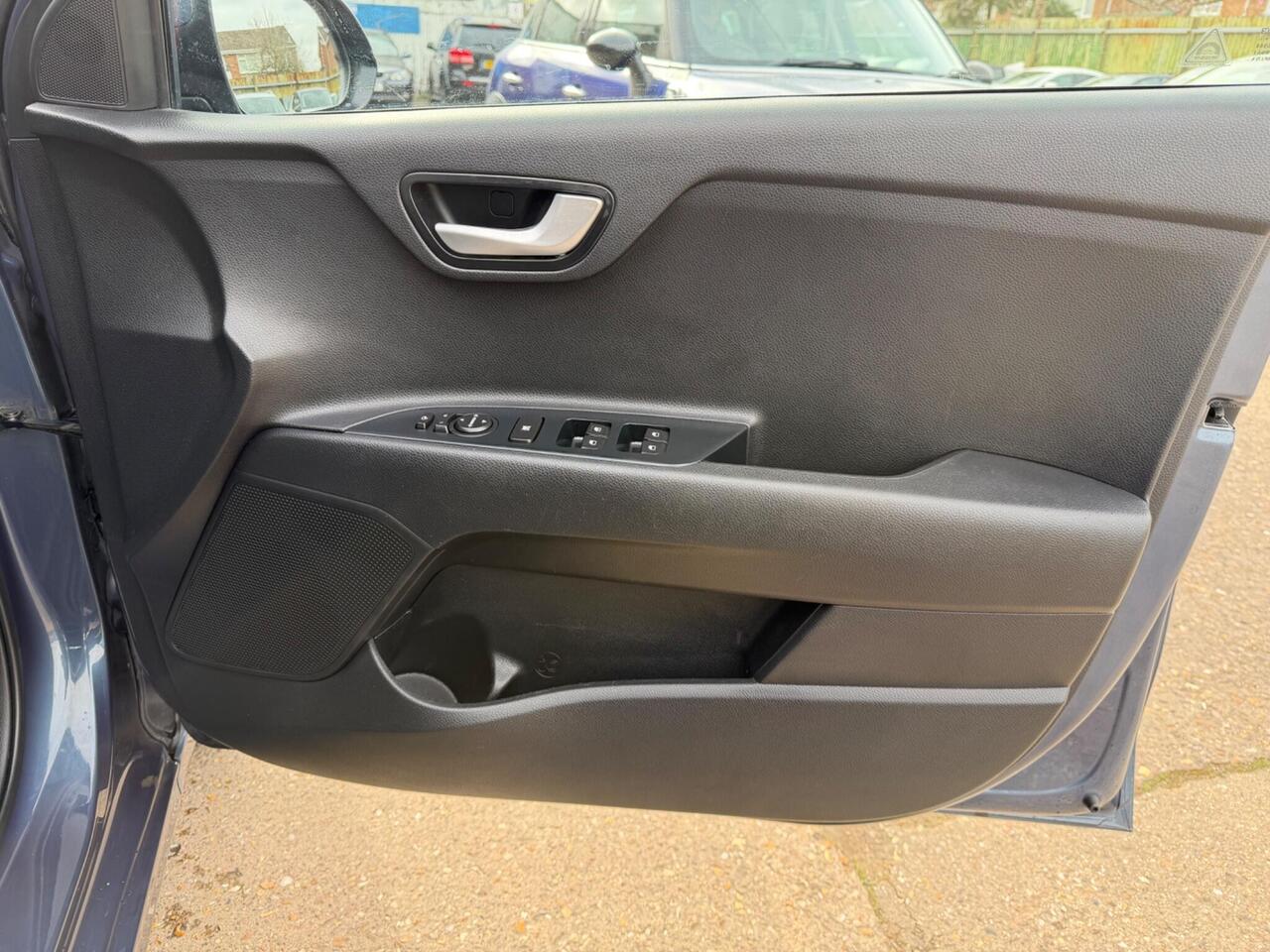 Used Kia Rio 2017 for sale - 78011750: Photo 25