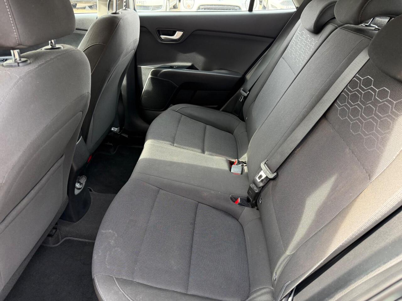 Used Kia Rio 2017 for sale - 78011750: Photo 31