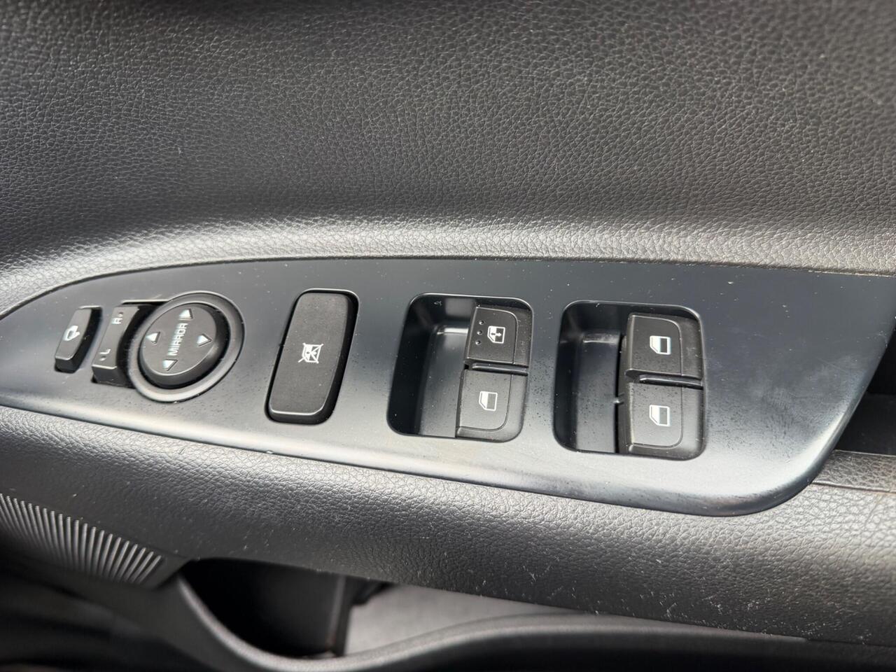 Used Kia Rio 2017 for sale - 78011750: Photo 39