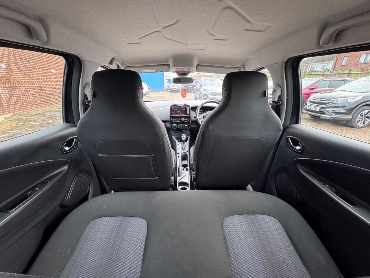 Used Renault Zoe 2018 for sale - 78011755: Photo 32