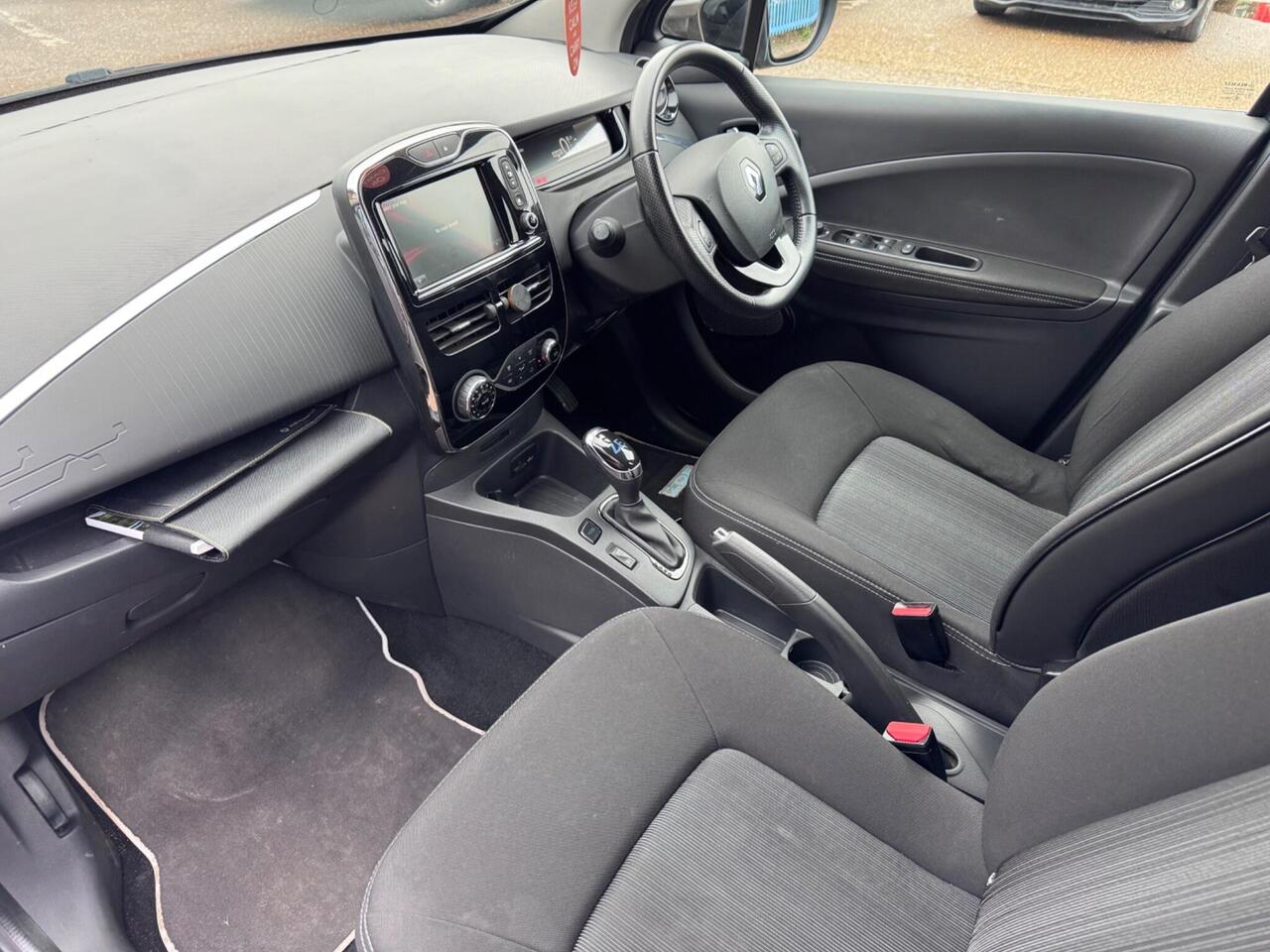 Used Renault Zoe 2018 for sale - 78011755: Photo 40