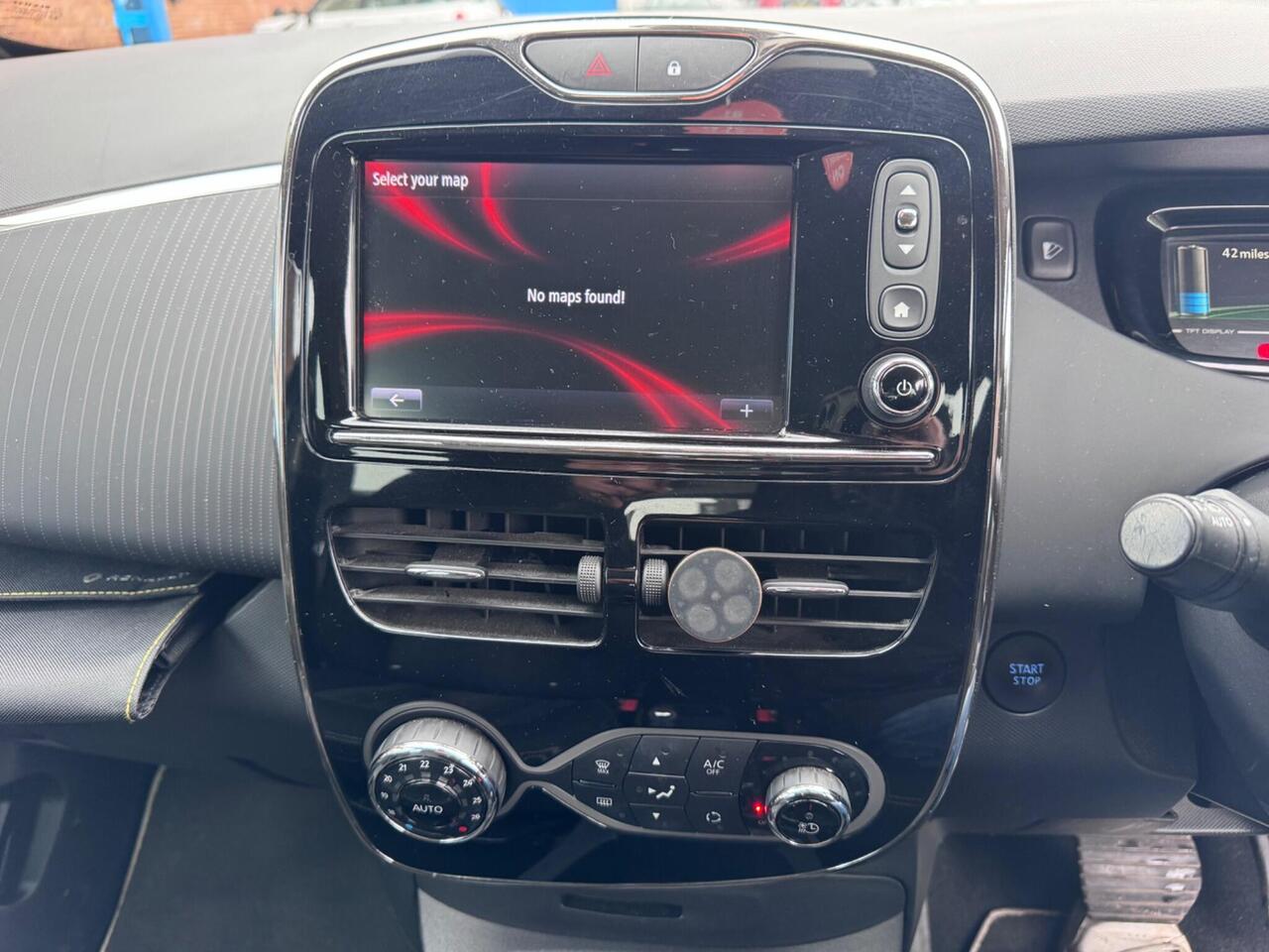 Used Renault Zoe 2018 for sale - 78011755: Photo 47