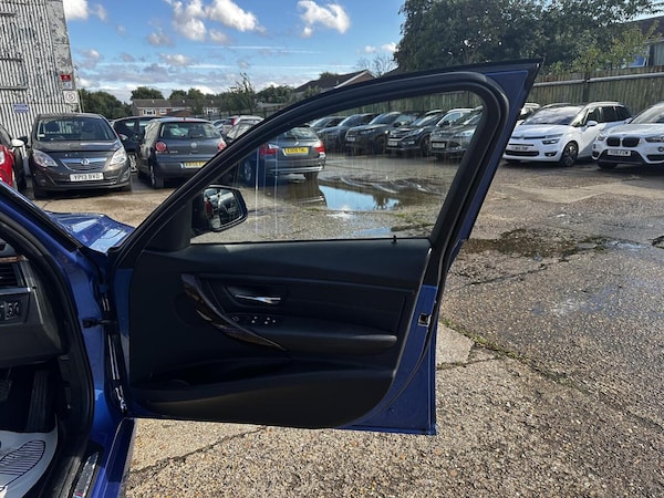 Used BMW 3 Series 2015 for sale - 75509579: Photo 52