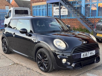 Used MINI Hatch 2017 for sale - 76318686: Photo