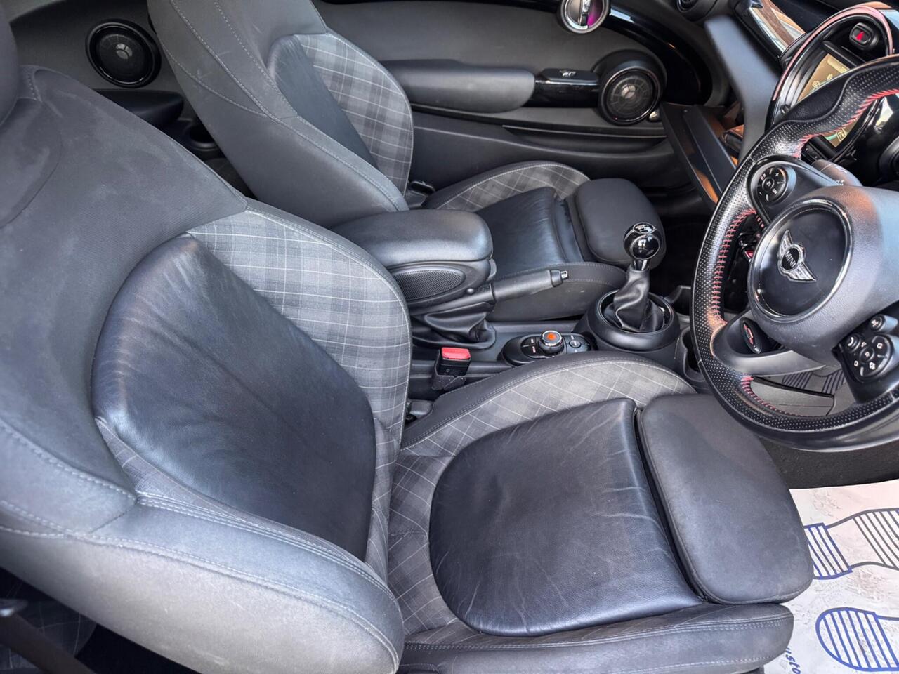 Used MINI Hatch 2017 for sale - 76318686: Photo 30